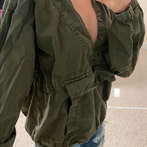 Green pullover - Picture 4 of 6